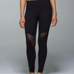 Breathe Easy Lululemon mesh leggings